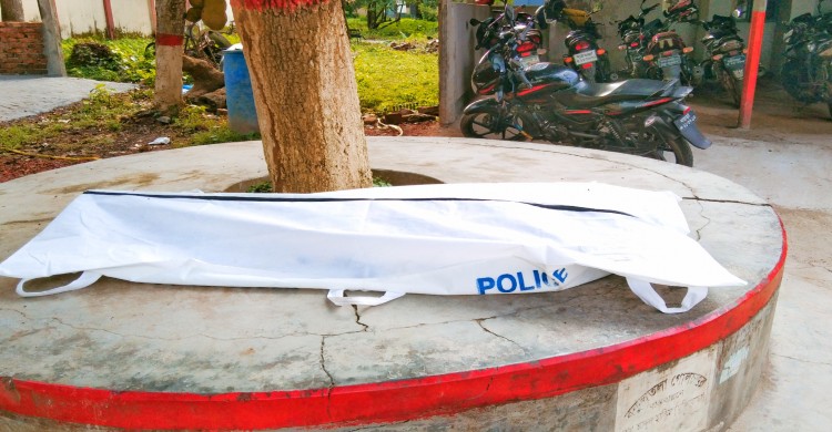 ঘোড়াঘাটে এক গৃহবধূর লাশ উদ্ধার