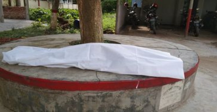 ঘোড়াঘাটে এক বৃদ্ধার ঝুলান্ত মরদেহ উদ্ধার