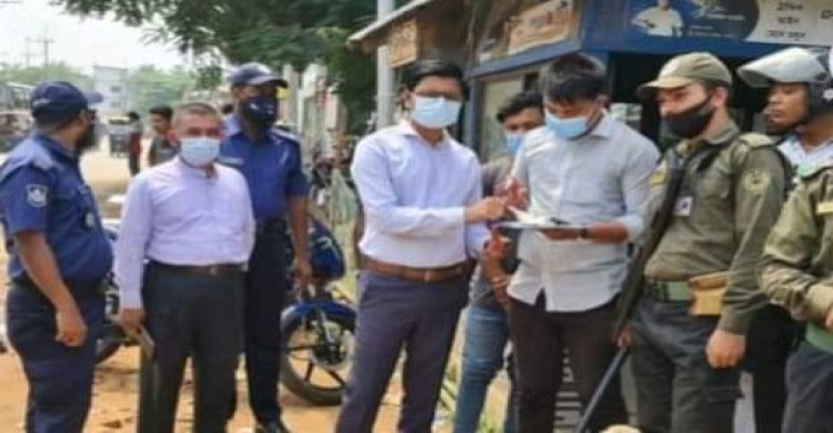 মাটিরাঙ্গায় ৭ দোকানিকে ভ্রাম্যমাণ আদালতে জরিমানা