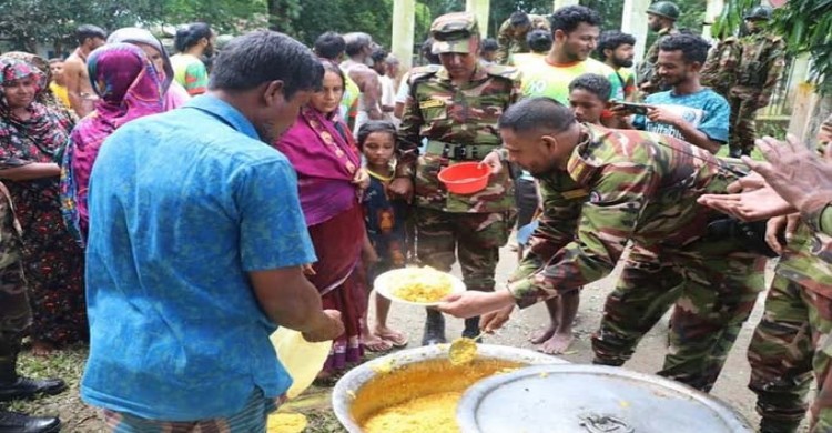 ২৪ ঘন্টায় ৩ হাজার ৫৬৭ জন দুর্গত ব্যক্তিকে উদ্ধার সশস্ত্র বাহিনীর