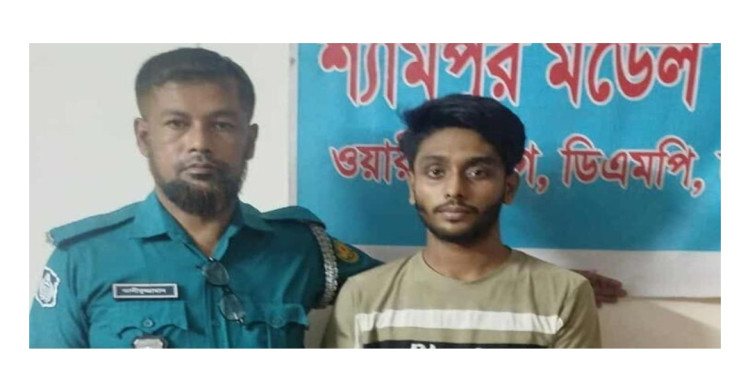 বাসে আগুন দেয়ার সময় নিষিদ্ধ ছাত্রলীগের কর্মী গ্রেপ্তার