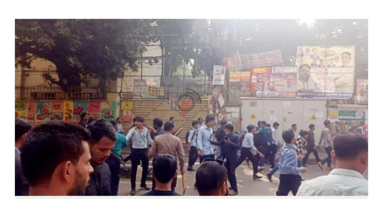 ঢাকা ও আইডিয়াল কলেজ শিক্ষার্থীদের ফের সংঘর্ষ