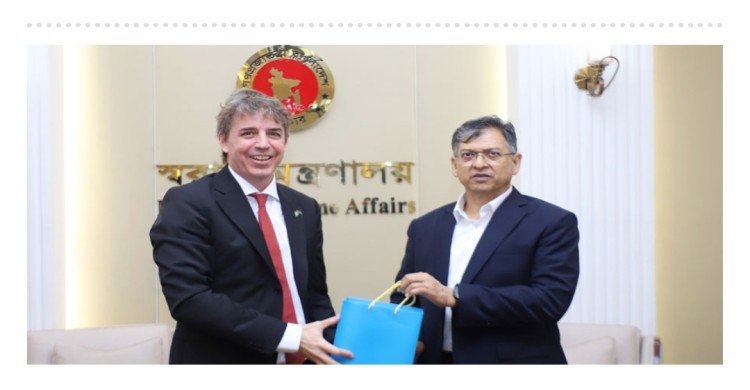 স্বরাষ্ট্রমন্ত্রীর সঙ্গে সুইডিশ রাষ্ট্রদূতের সৌজন্য সাক্ষাৎ
