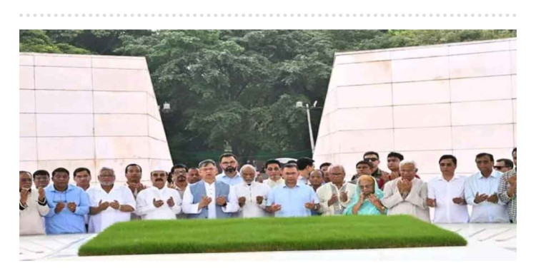 বিএনপির প্রতিষ্ঠাবার্ষিকী উপলক্ষে বাবা-মায়ের কবরে প্রধানমন্ত্রীর শ্রদ্ধা