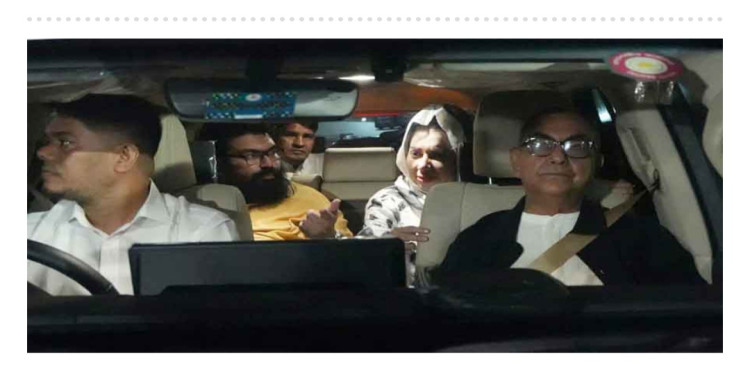 চিকিৎসা শেষে দেশে ফিরলেন মির্জা আব্বাস
